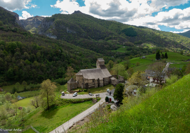 Sainte-Engrâce : joyau roman sur le chemin de Compostelle