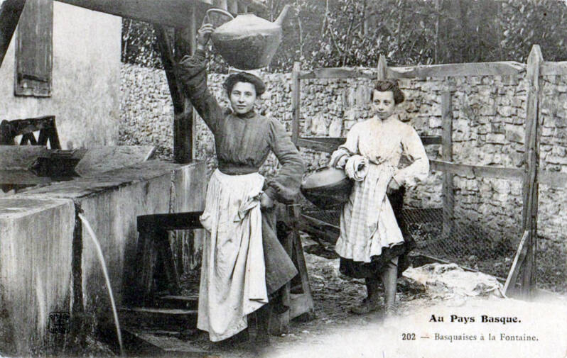 La corvée de l'eau en 1906