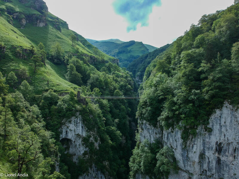 La passerelle d'Holzarte à Larrau