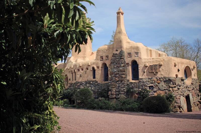 Ascain la maison des fous