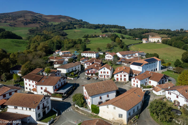 Le village de Mendionde - Lekorne