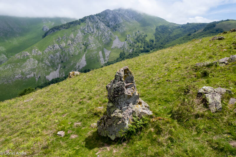 Le menhir d'Armiague