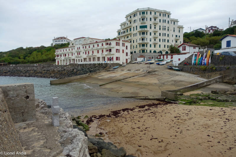 Le port de Guéthary en 2024