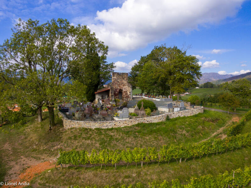 Le Prieuré d’Irouléguy