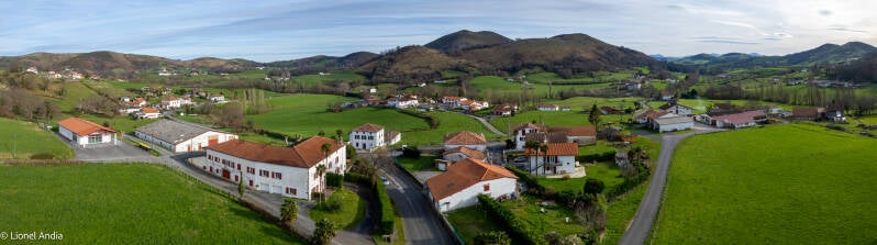 Le village de Saint-Esteben