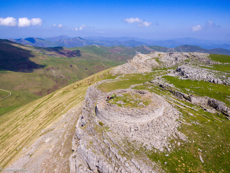 La Tour d’Urkulu : un trophée romain au sommet du Pays basque