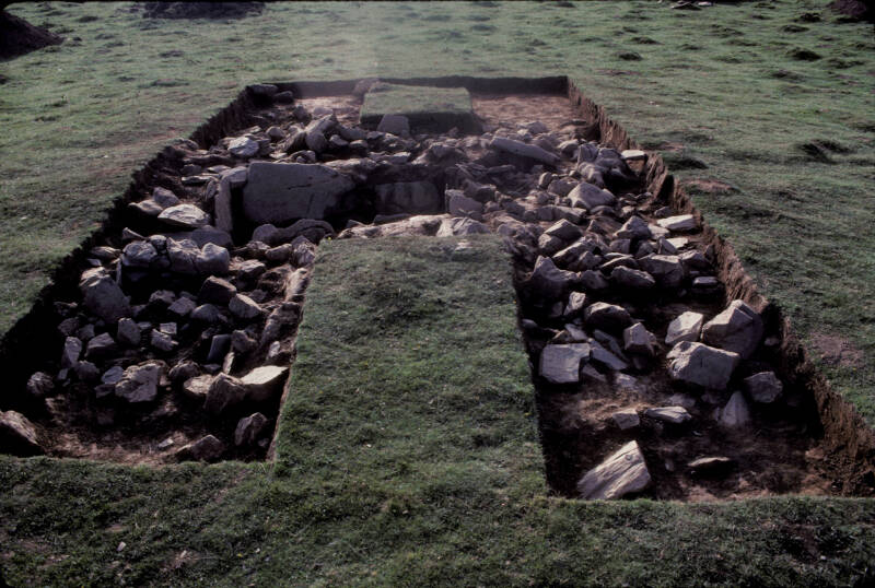 Le tumulus d'Urdanarre durant la fouille