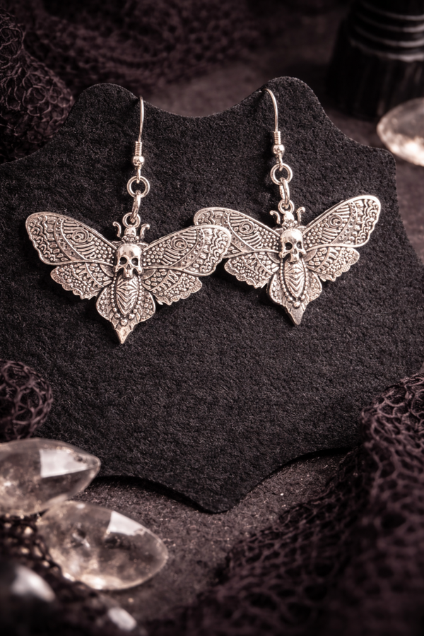 The Silence of the Lambs – Iconic Death's Head Moth Ohrringe