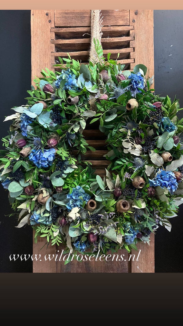 krans handgebonden blauw