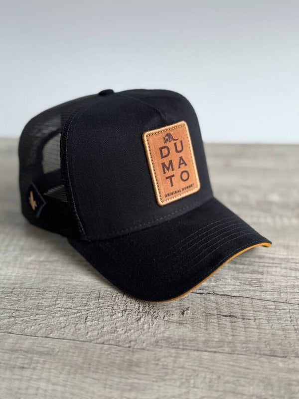 Boné Dumato cor preto