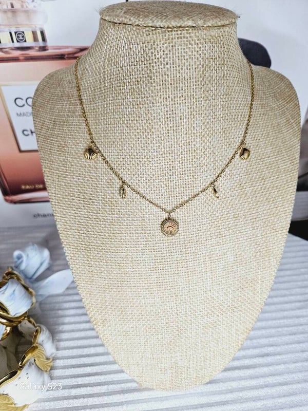 COLLIER breloques" Iles"