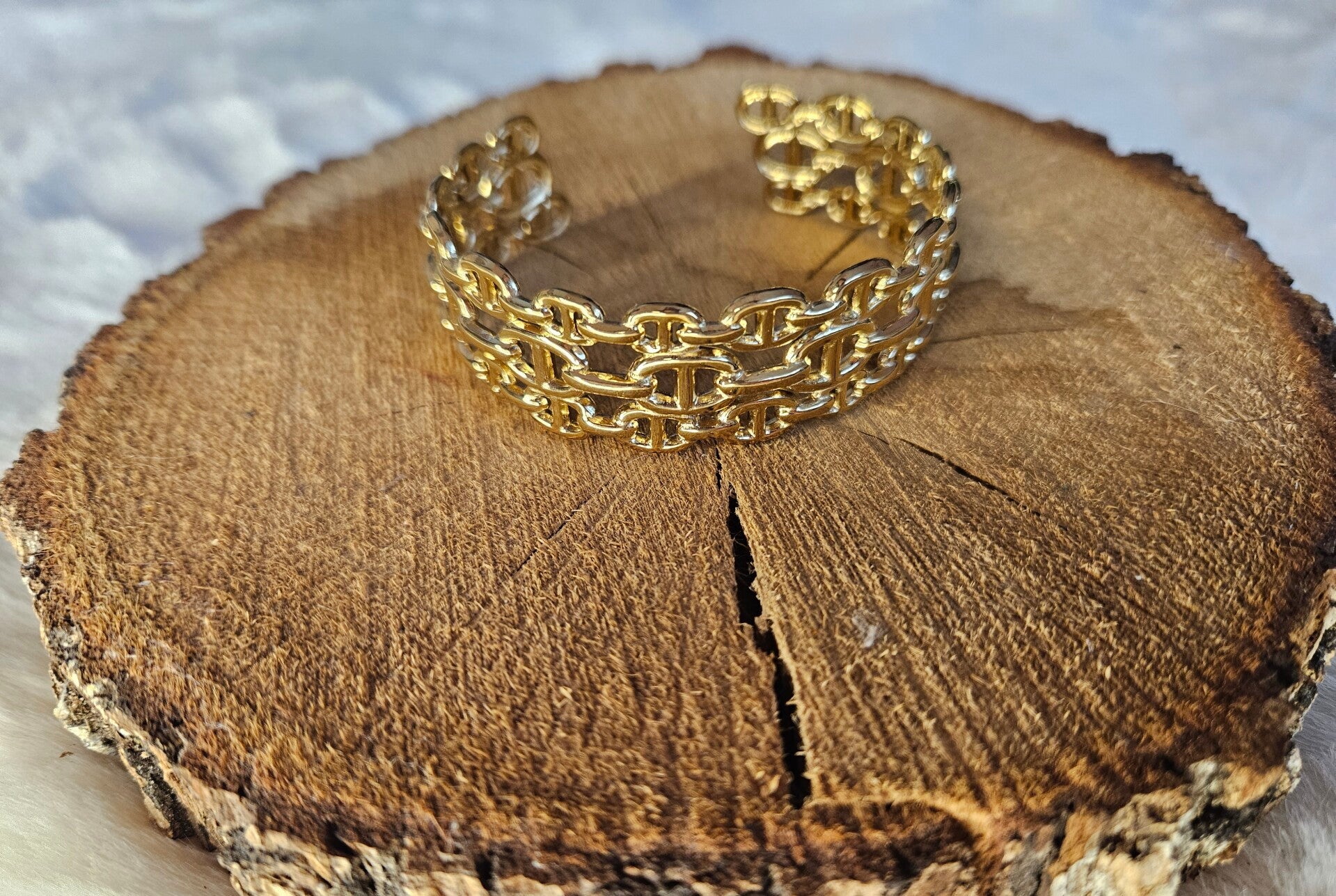 Bracelet Jonc Ouvert Doré en Maille Marine – Ajustable pour Tous Poignets