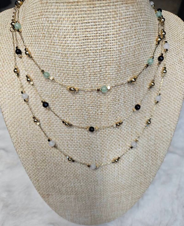 Collier Énora chaine doré – Perles colorées