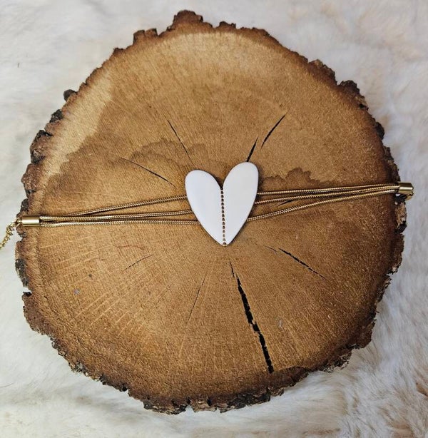 Bracelet cœur Éloïse – Trois rangs élégants