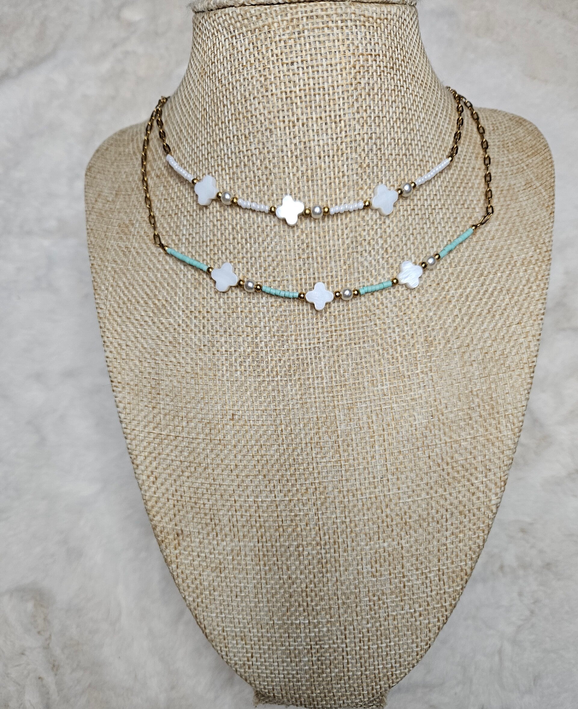 🍀 Collier Perlé Trèfle – Collection Élégance