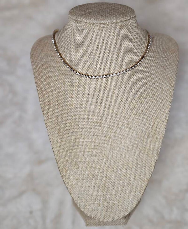 Collier Doré Éclatant – Collection ELEGANCE