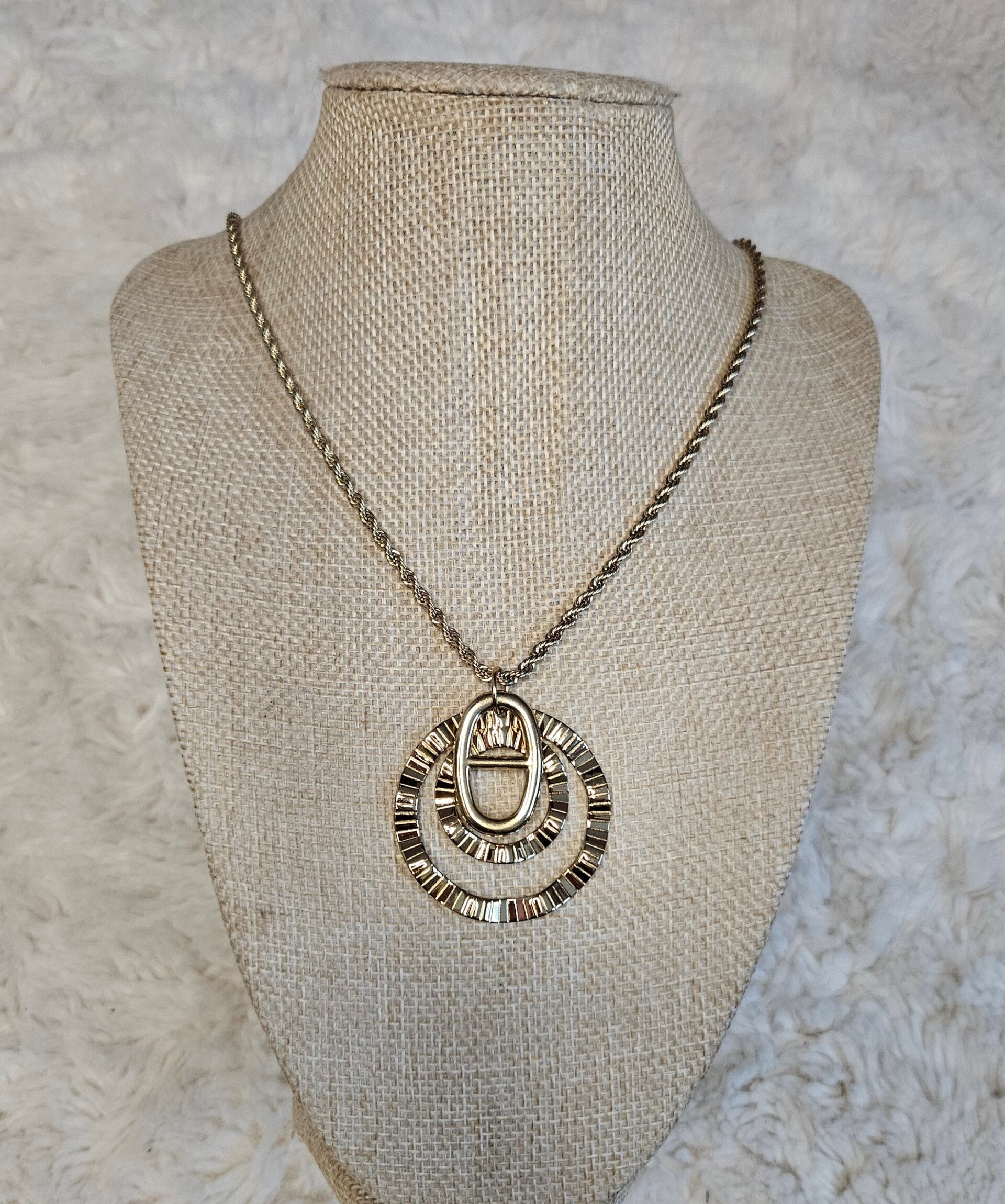 ✨ NOUVEAUTÉ DU JOUR  Sautoir ✨️