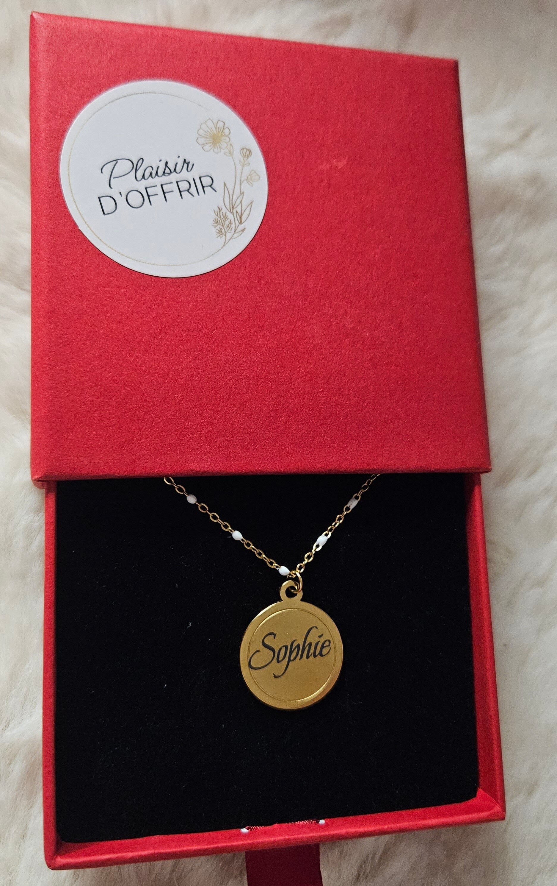 ✨ Collier personnalisé à graver – Bijou unique ✨