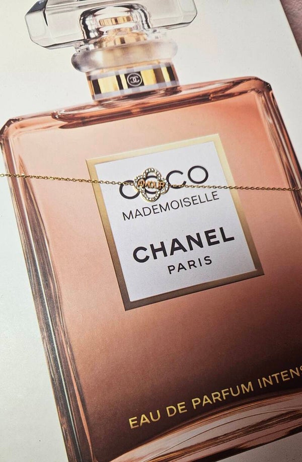 🍀 Bracelet Trèfle « Amour » en Strass – Nouvelle Collection