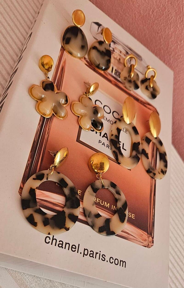 ✨ Craquez pour nos boucles d’oreilles imprimé léopard 🐆