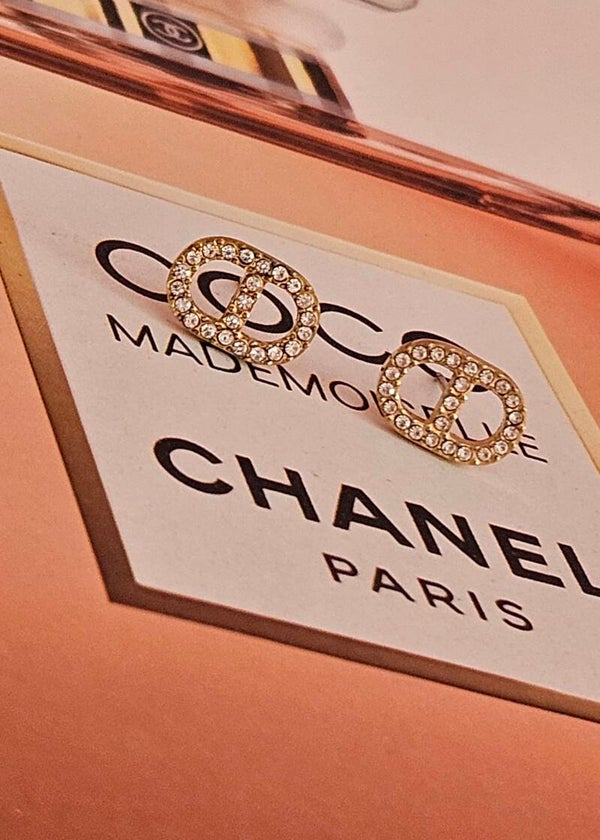 ✨️Boucles d’oreilles puces dorées – Éclat marin✨️