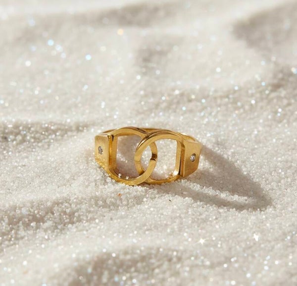 Bague Menotte Dorée avec Strass – Acier inoxydable ajustable