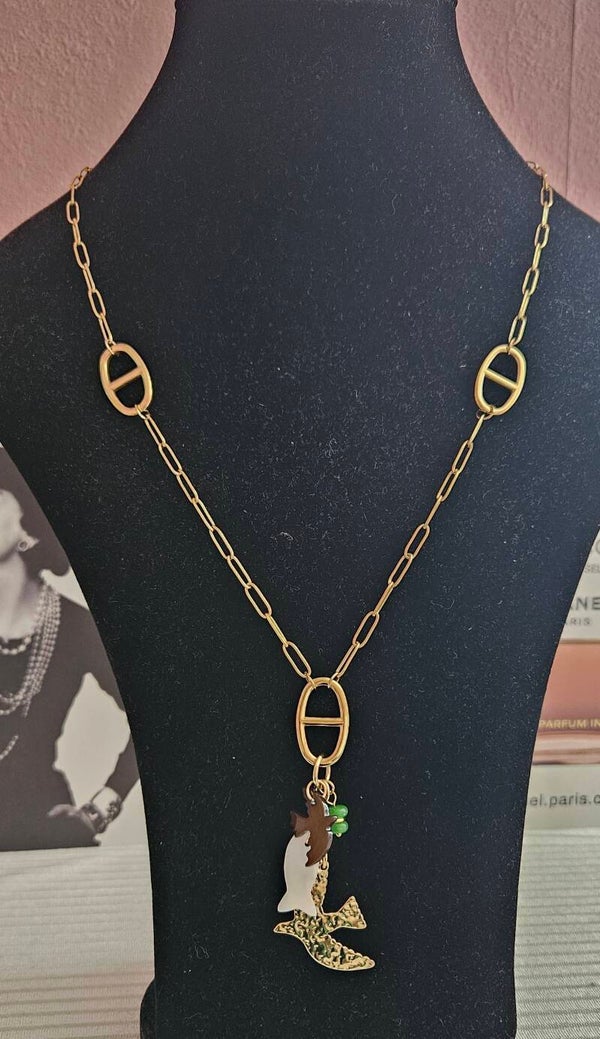 CollierCollier chaîne trombone breloques colombe poisson & perle verte 🌊✨