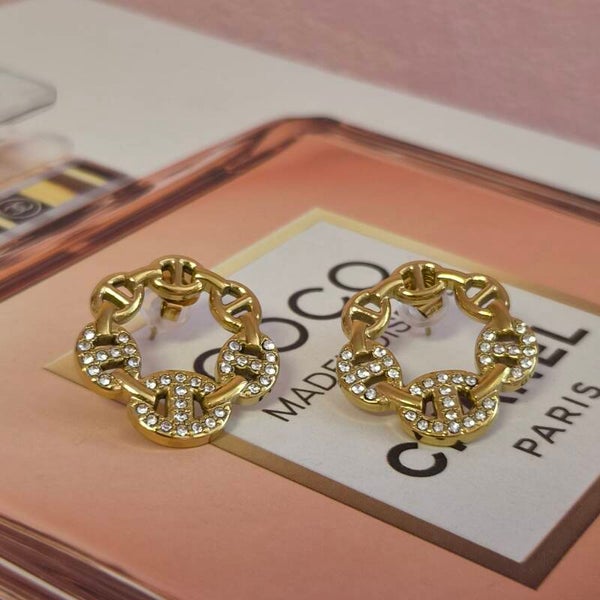 ✨ Boucles d’oreilles Rondes Maille Marine – Nouvelle Collection ✨  Découvrez cette nouveauté