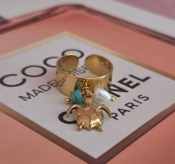 🐢 Bague Dorée Tortue & Breloques – La petite pépite tendance ✨