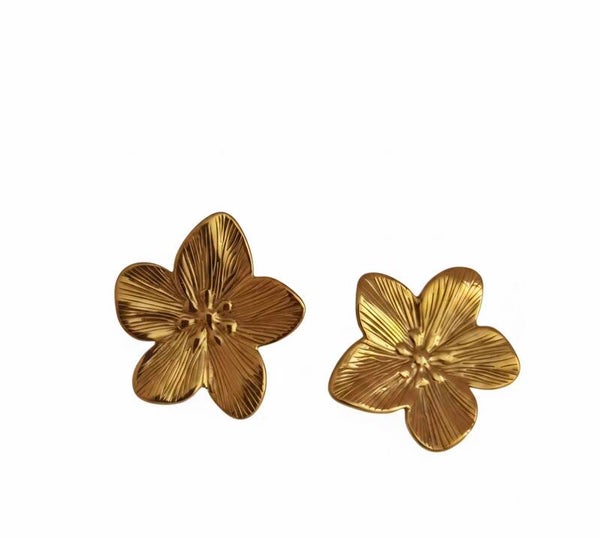 Fleur d’Élise – Boucles d’oreilles à clip