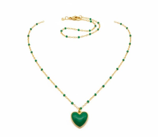 ✨ Collier “Coeur ”  perles  vert✨️