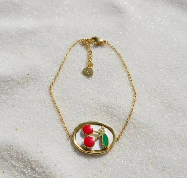 “🍒 Bracelet Cerise Doré – L’Accessoire Fraîcheur de l’Été ! ☀️”