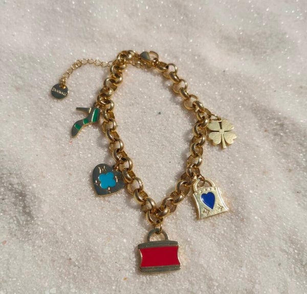 ✨ Bracelet breloques ultra tendance – inspiration LV ✨