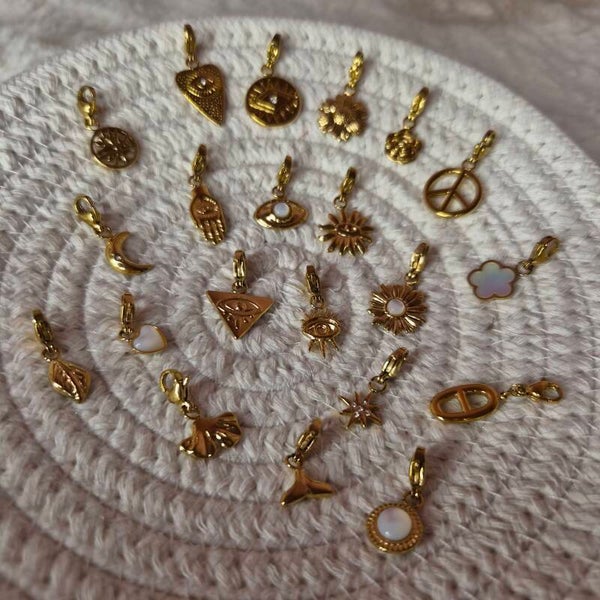 ✨️ Charms pendentifs doré ✨️