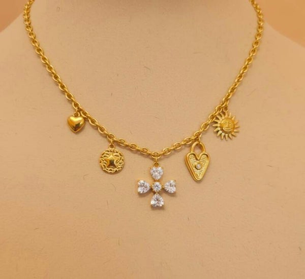 ✨💛 Collier Élise, un éclat précieux pour cet hiver ! ⭐🤍