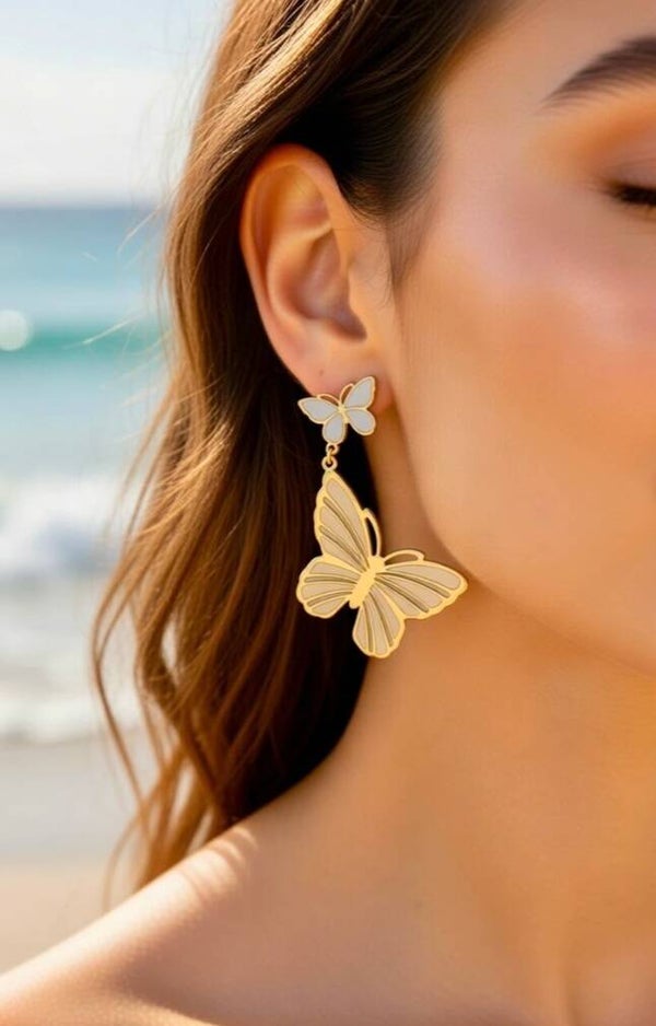 ✨ Boucles d’oreilles pendantes longues “Papillon” ✨