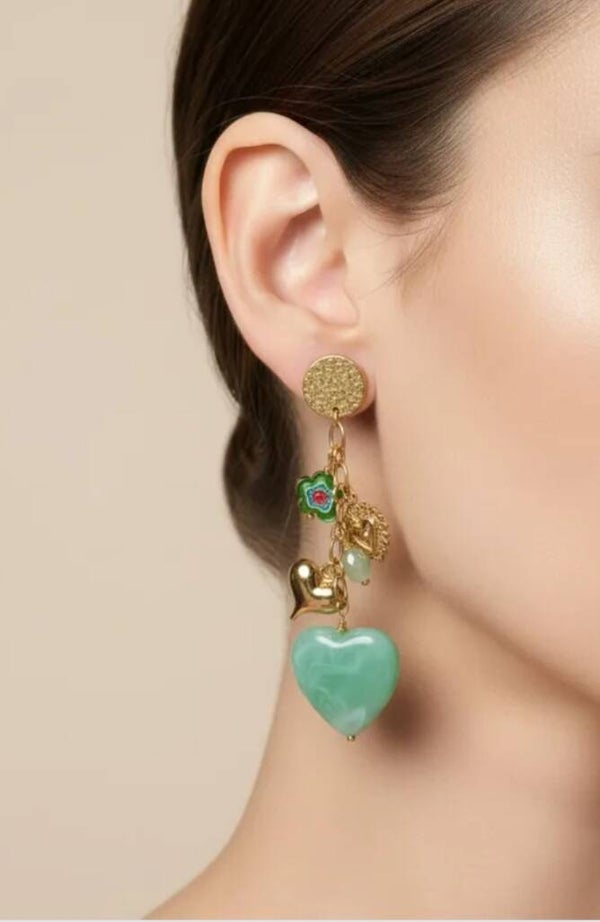 ✨💛 Boucles d’Oreilles Cœur Pendantes – Résine & Acier Inoxydable 💛✨