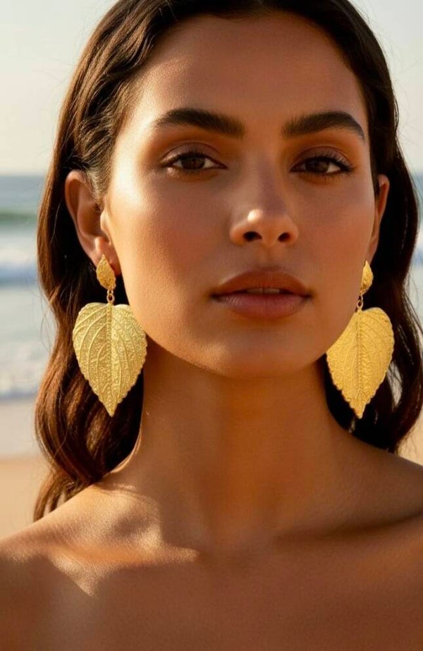 ✨️ boucles d'oreilles feuille doré ✨️