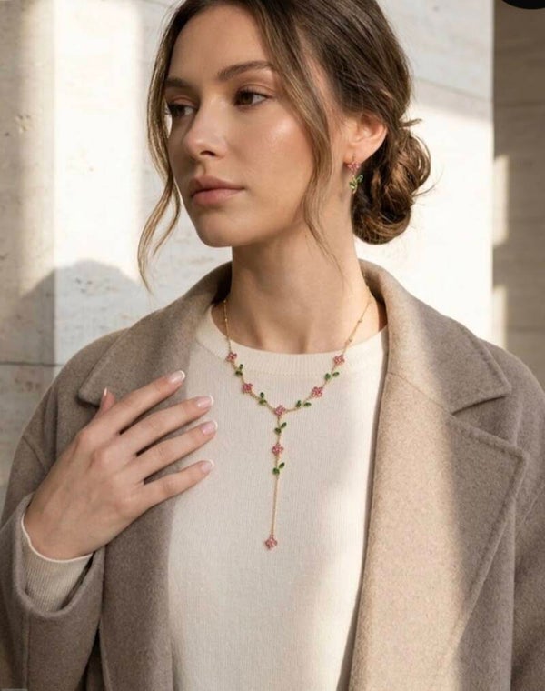 Collier Y fleurs en cristal et acier inoxydable – Éclosion Lumineuse