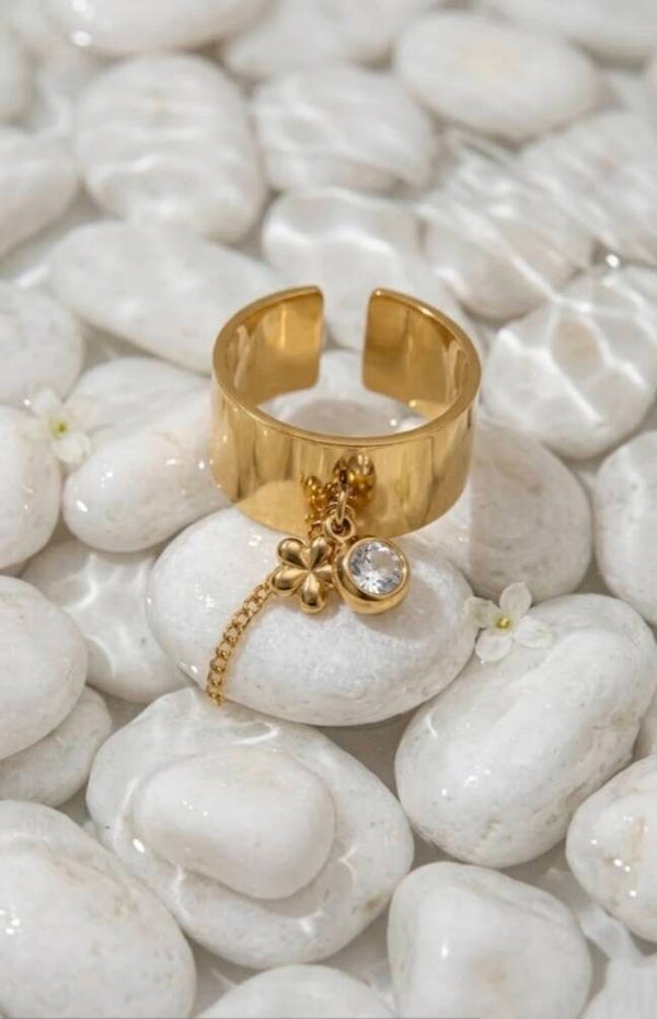 Bague Breloque Fleur & Cristal – Acier Inoxydable Doré