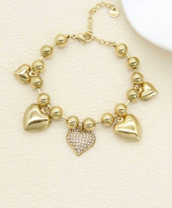 Bracelet breloque cœur en acier inoxydable – Charme, éclat & féminit