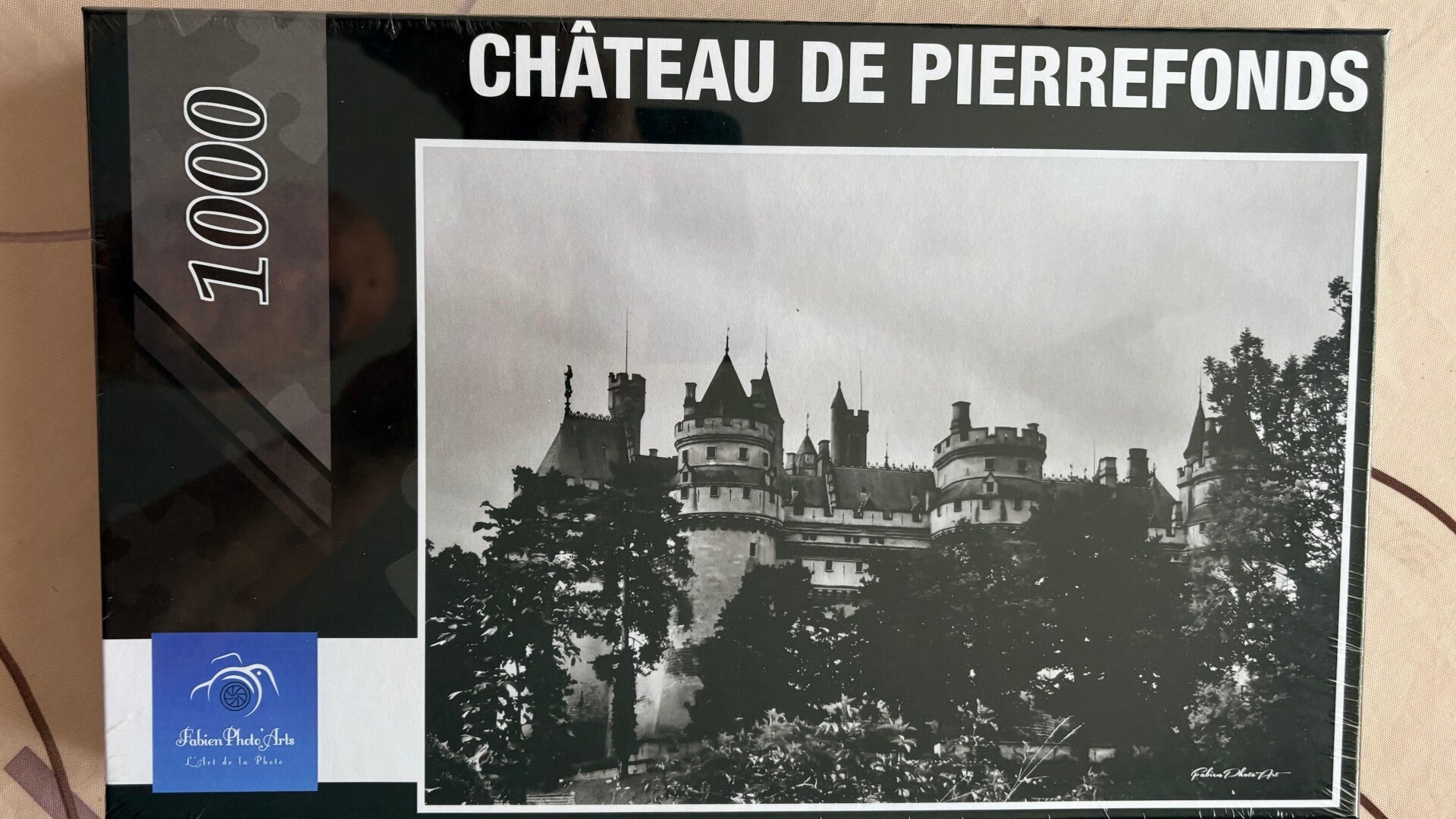 PUZZLE  CHÂTEAU DE PIERREFONDS