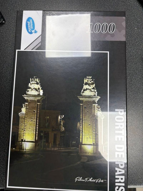Porte de Paris en coukeur