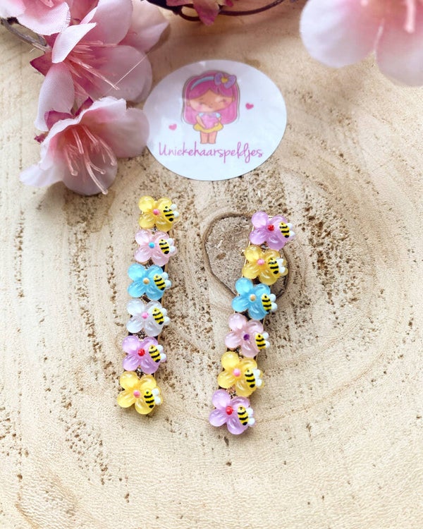 Bloemetjes met bijen haarclip setje van 2