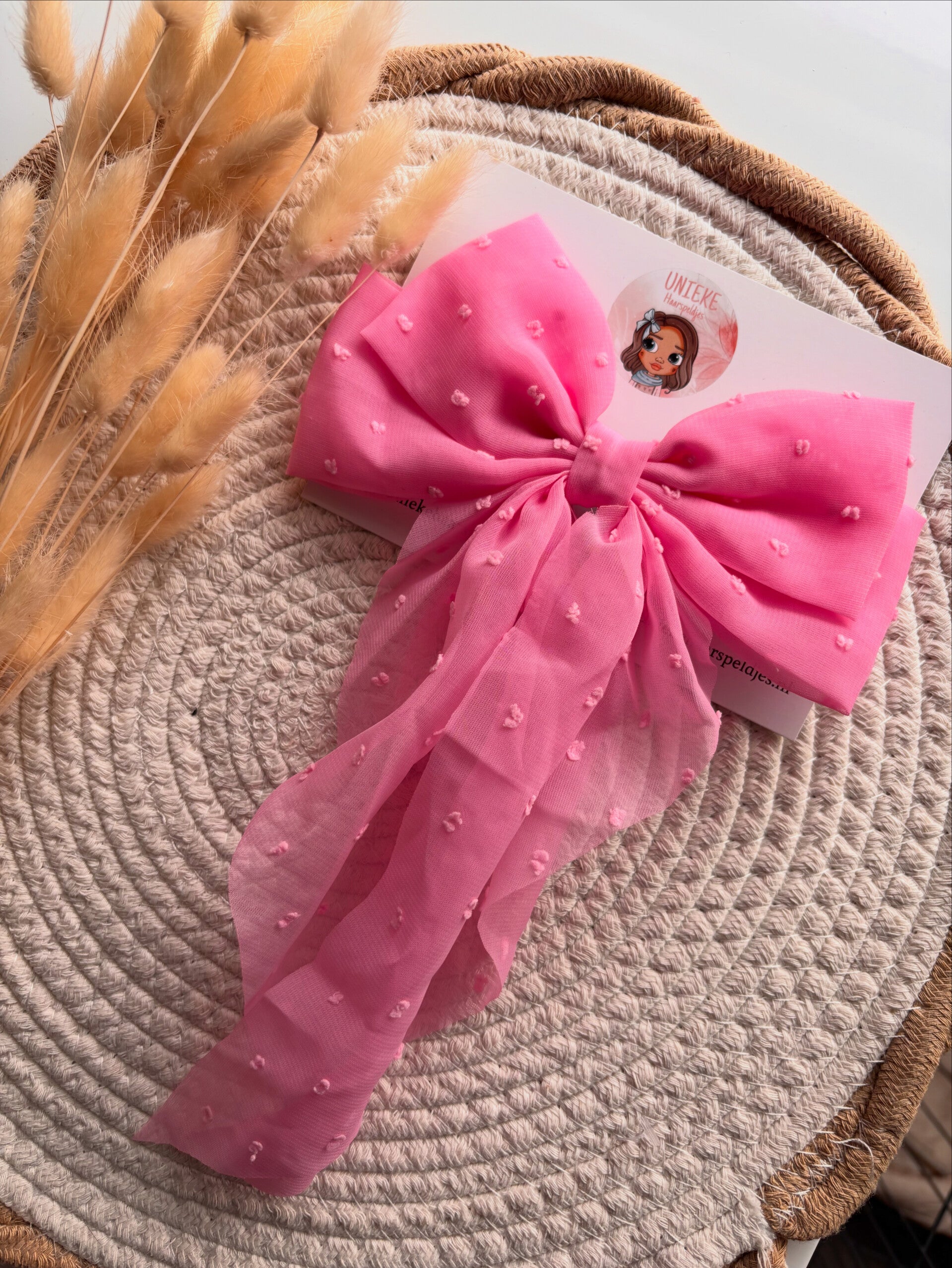 Mooie grote strikken in 3 kleuren