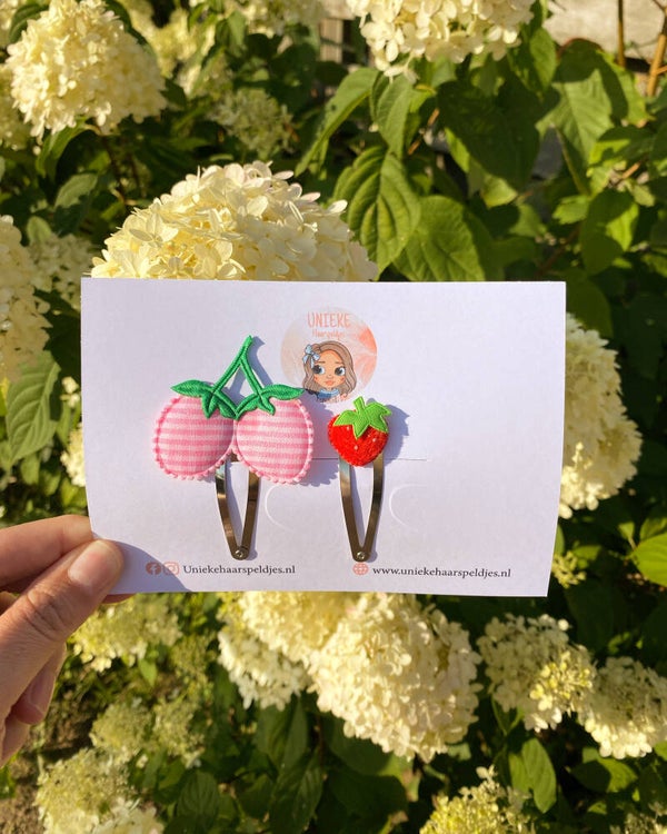 Setje fruit speldjes rode aardbei