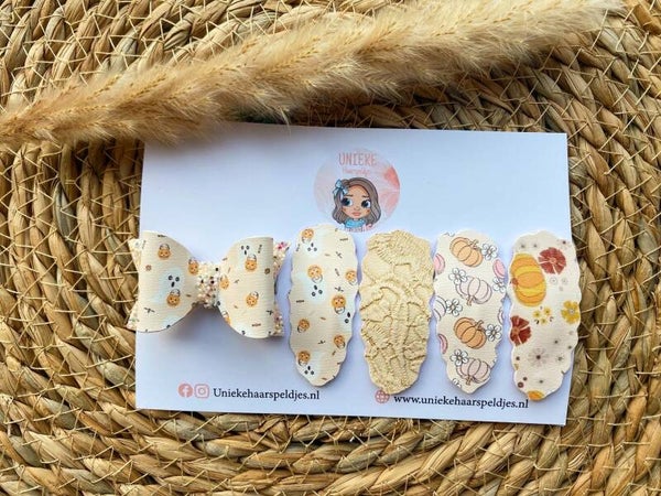 Happy Halloween setje crème