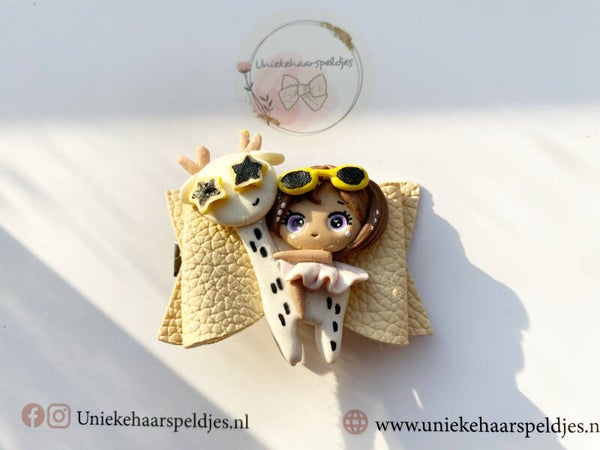 Zomers strikje met fimo poppetje