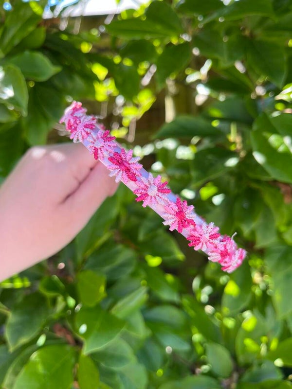 Roze bloemen diadeem