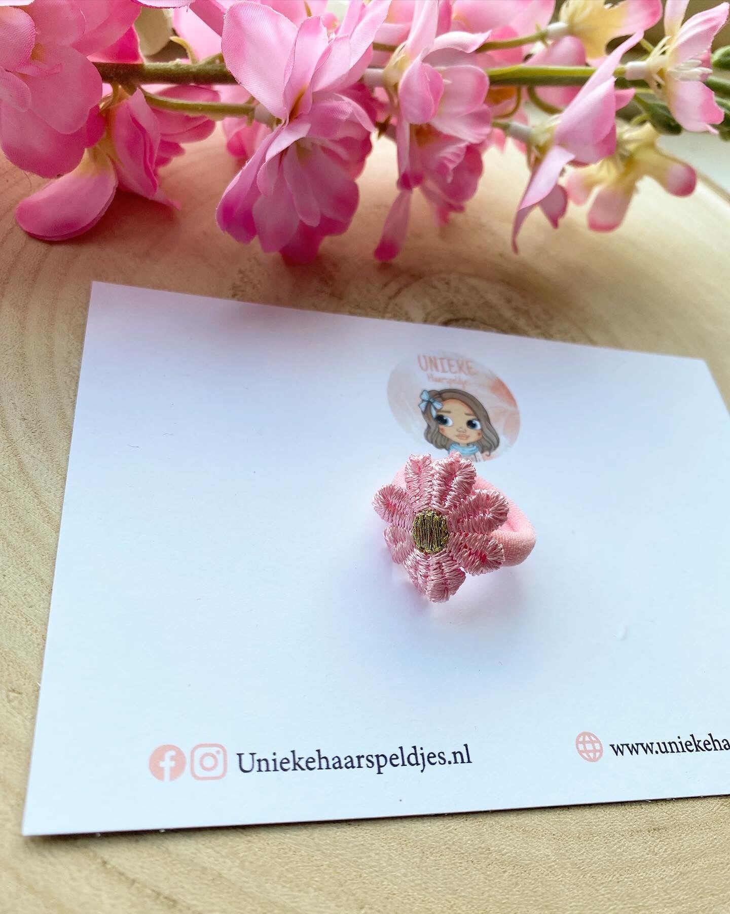 Madelief Haarelastiekje